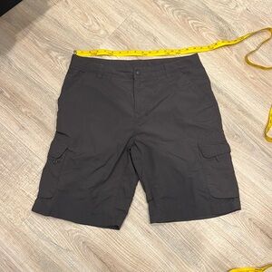 REI cargo Shorts 10